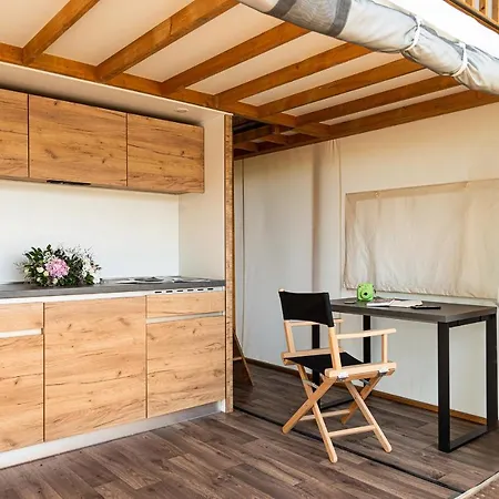 Nabi Glamping & Castel Volturno