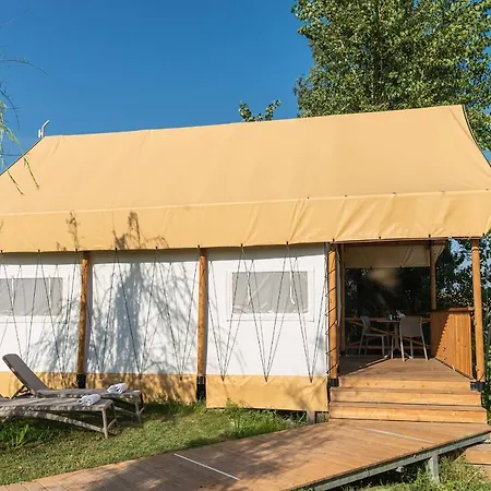 Luxury tent Nabi Glamping & 3*
