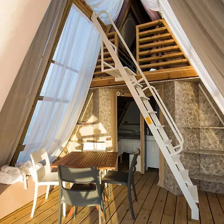 Luxury tent Nabi Glamping & 3*