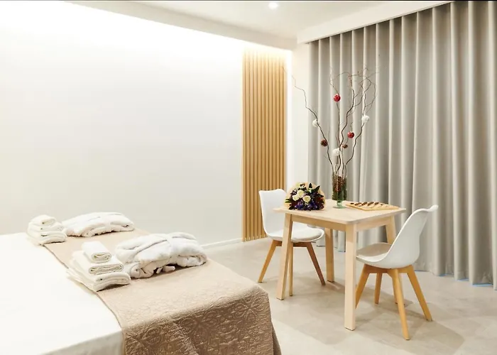 Nabi Glamping & خيمة فخمة كاستيل فولتورنو