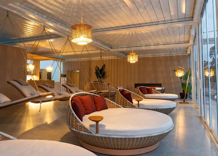 خيمة فخمة Nabi Glamping & كاستيل فولتورنو