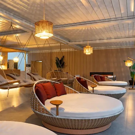 Luksusowy namiot Nabi Glamping & Castel Volturno
