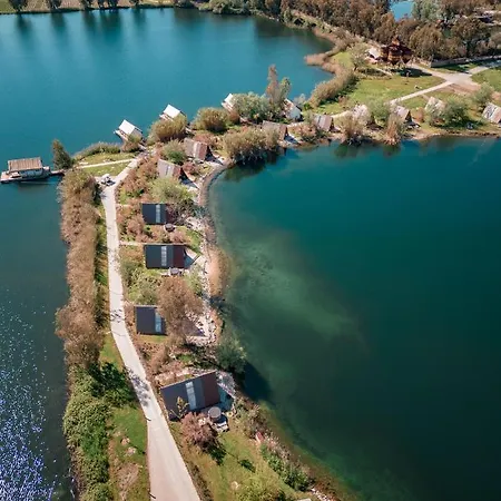 Nabi Glamping & 3* Castel Volturno
