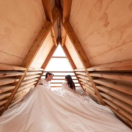 Nabi Glamping & Luxury tent 3*