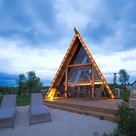 Nabi Glamping & 3*