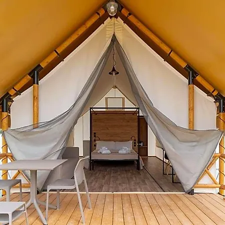 Nabi Glamping & Luxury tent